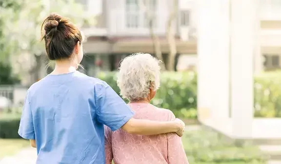 Cómo elegir la mejor residencia de ancianos en Valencia