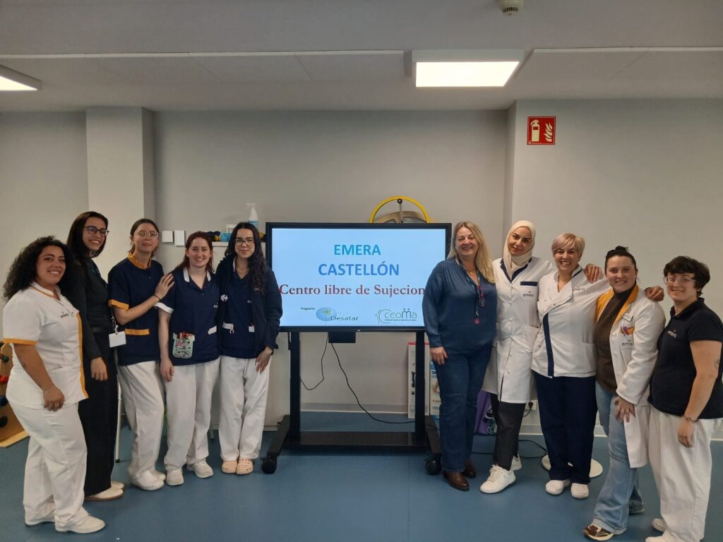 El equipo de Emera Castellón recibe la certificación de Centro Libre de Sujeciones