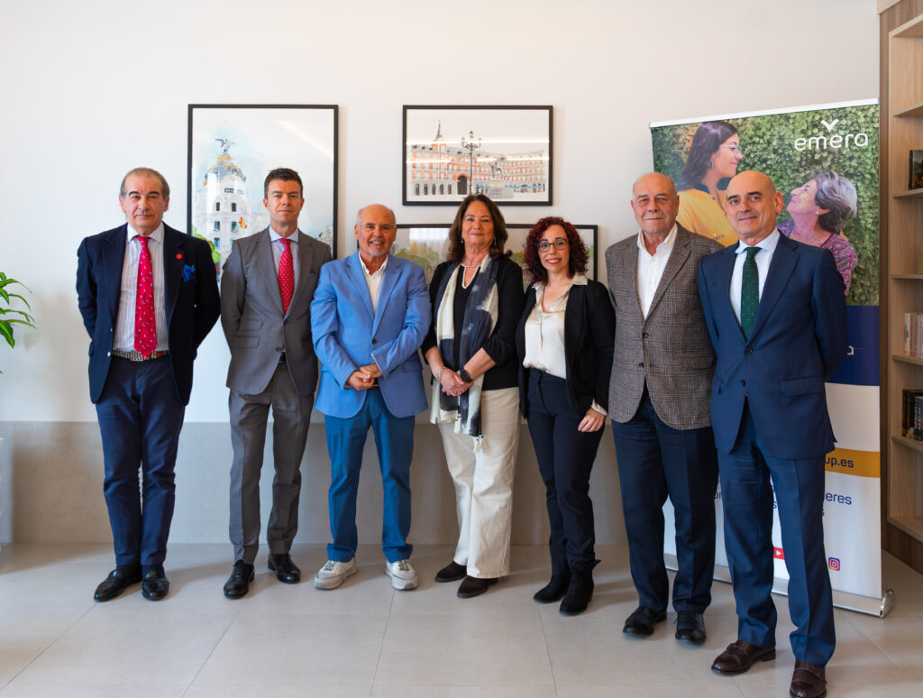 La formación como motor de cambio: el compromiso ético de Emera con el modelo de cuidados